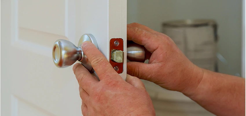 AAA Locksmiths For lock Replacement in Diamond Springs, California